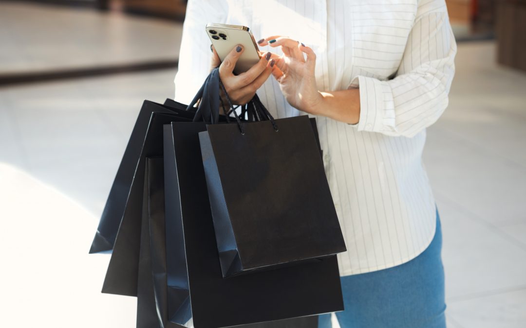 3 solutions pour améliorer l’expérience et la satisfaction client pendant les soldes